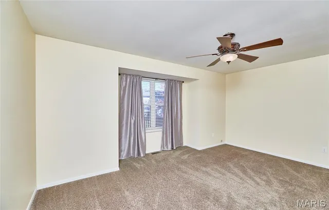 $350,000 | 41 Country Creek Drive, St. Peters, MO 63376