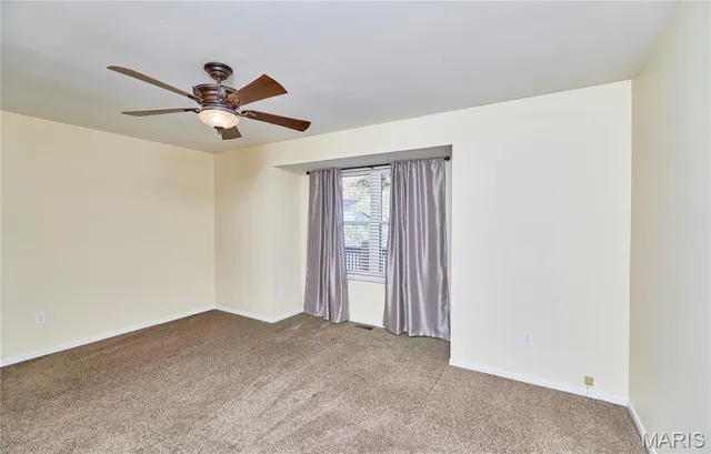 $350,000 | 41 Country Creek Drive, St. Peters, MO 63376