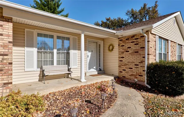 $350,000 | 41 Country Creek Drive, St. Peters, MO 63376