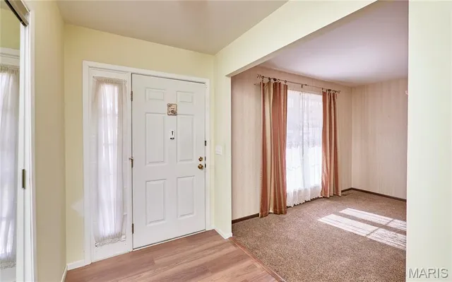 $350,000 | 41 Country Creek Drive, St. Peters, MO 63376