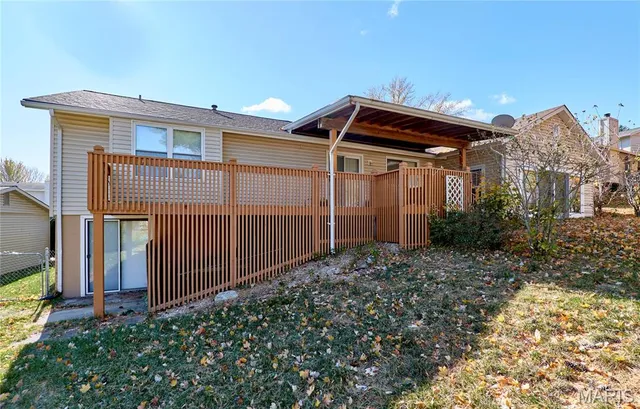 $350,000 | 41 Country Creek Drive, St. Peters, MO 63376