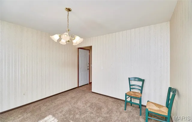 $350,000 | 41 Country Creek Drive, St. Peters, MO 63376