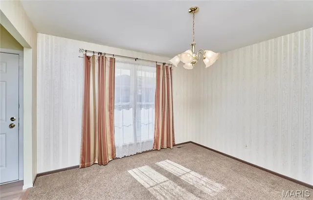 $350,000 | 41 Country Creek Drive, St. Peters, MO 63376