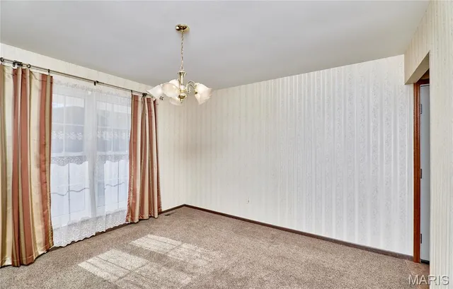 $350,000 | 41 Country Creek Drive, St. Peters, MO 63376