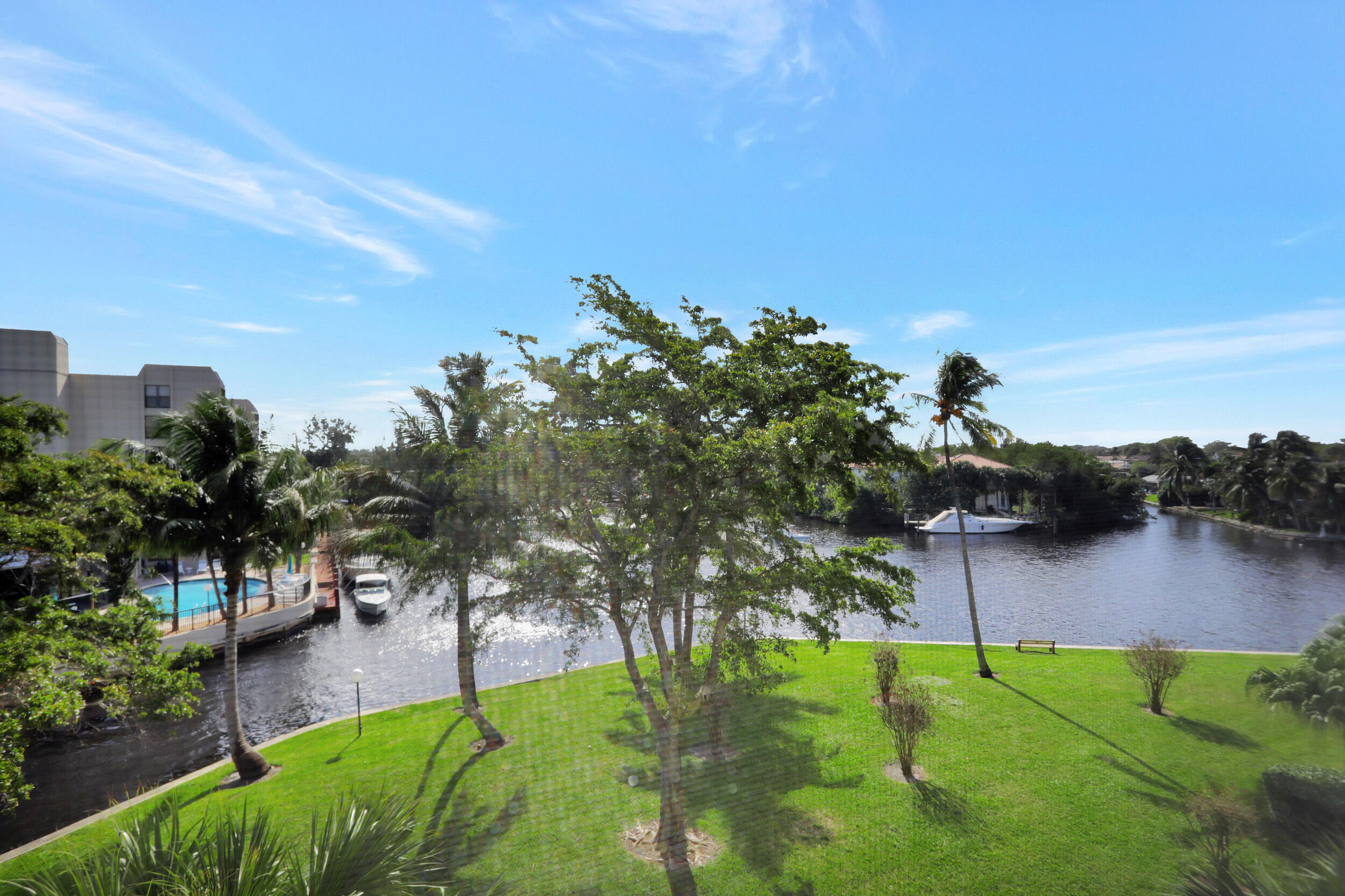 7 Royal Palm Way, Unit 404 Boca Raton, FL 33432 - Photo 1 of 21 42_001l9684