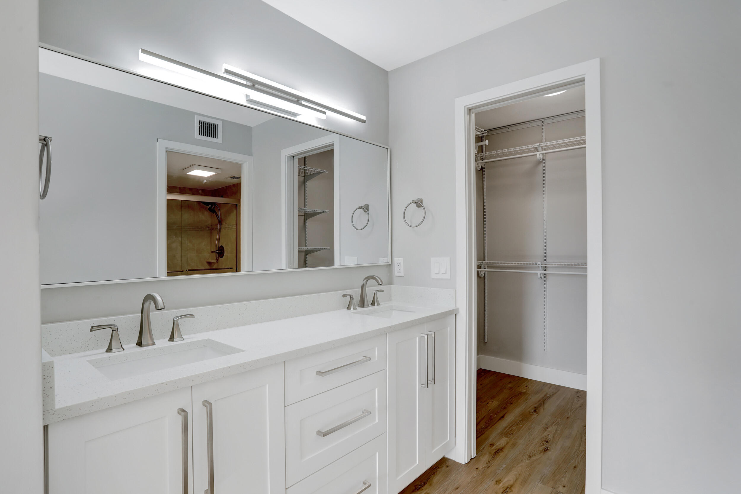 7 Royal Palm Way, Unit 404 Boca Raton, FL 33432 - Photo 13 of 21 31_001l9628