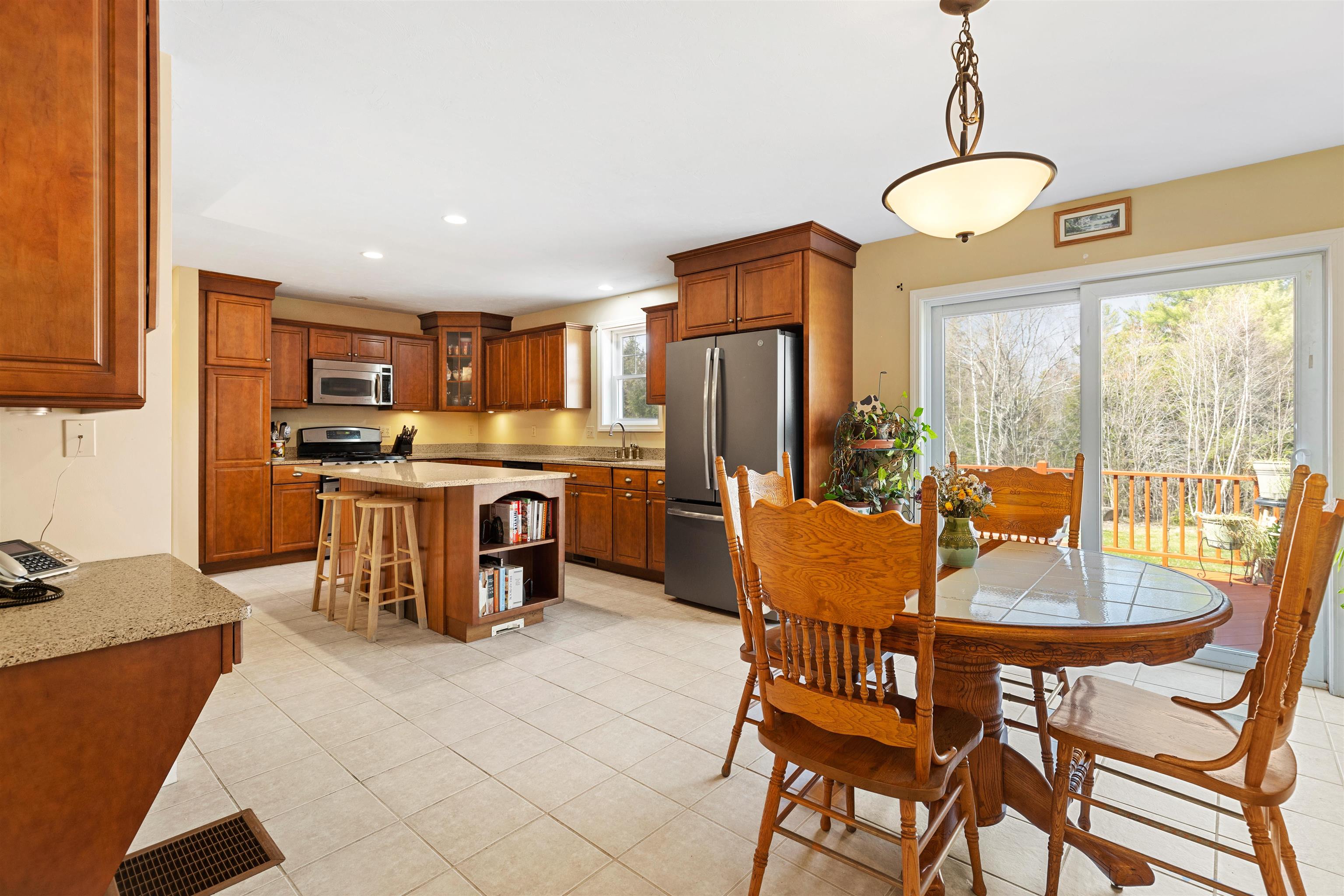 14 South Ridge Road Bradford, NH 03221 - Photo 6 of 40