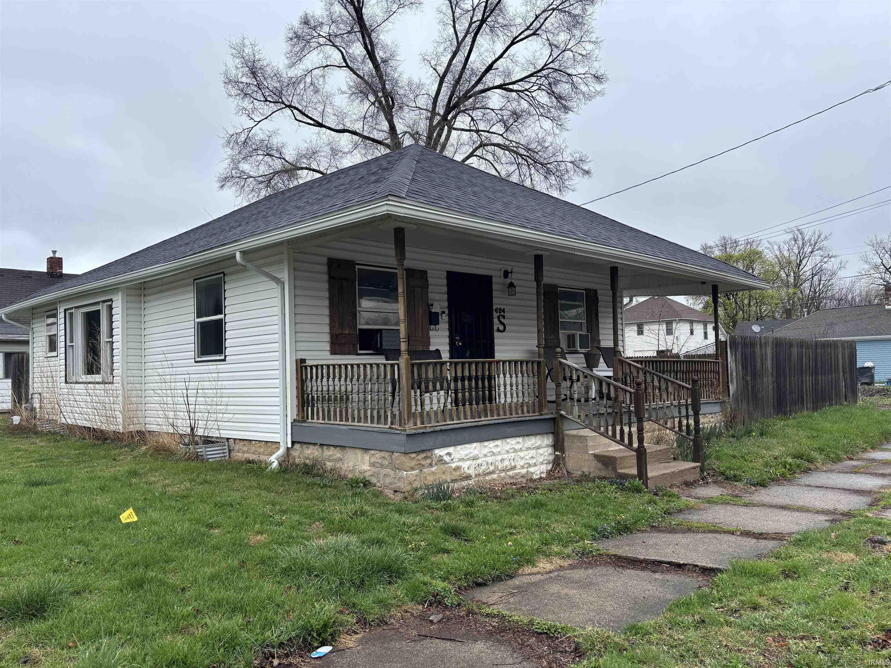 624 West Foster Street Kokomo, IN 46902 - Photo 2 of 17