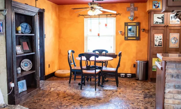 $2,900 | 1911 Shadow Bend Drive, Houston, TX 77043