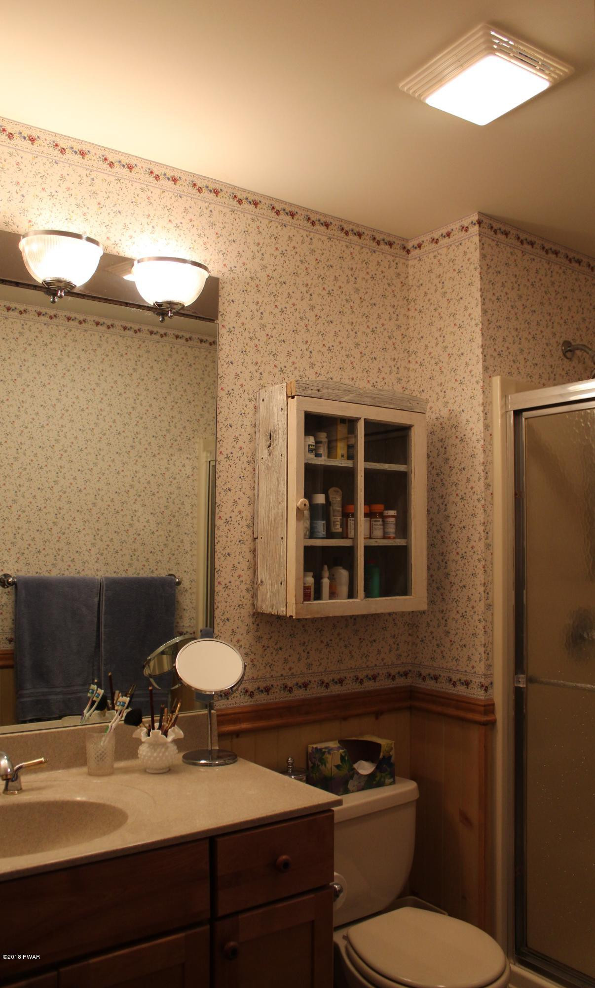438 Log Tavern Road Milford, PA 18337 - Photo 33 of 64 Master Bathroom