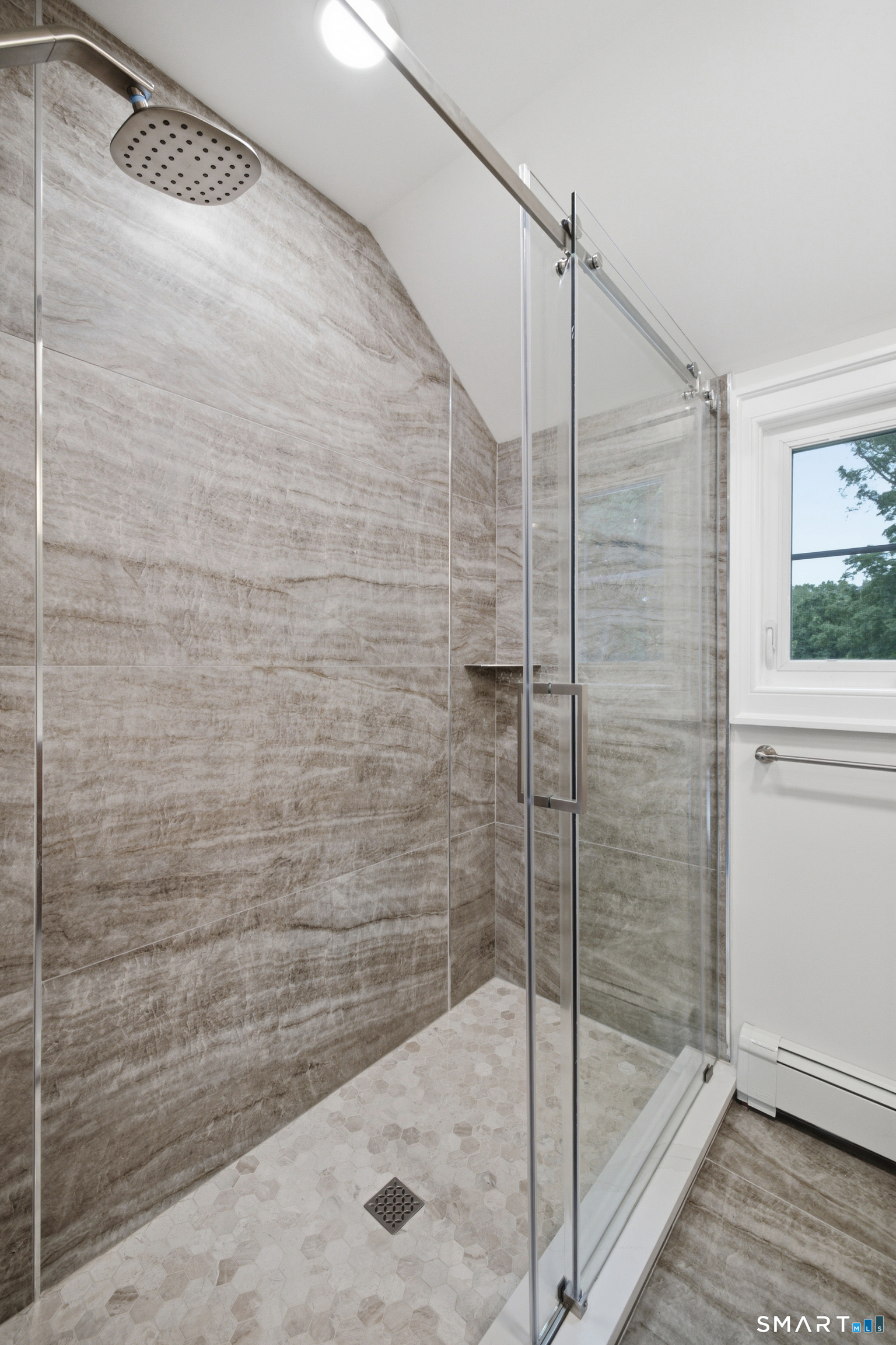 920 Mountain Road Bloomfield, CT 06002 - Photo 21 of 32