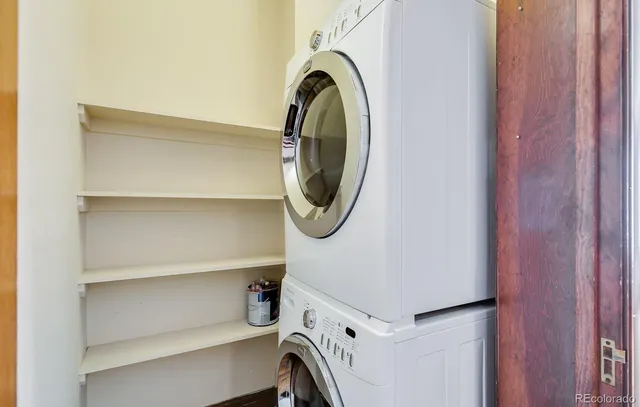 $2,000 | 1107 Elizabeth Street, Denver, CO 80206