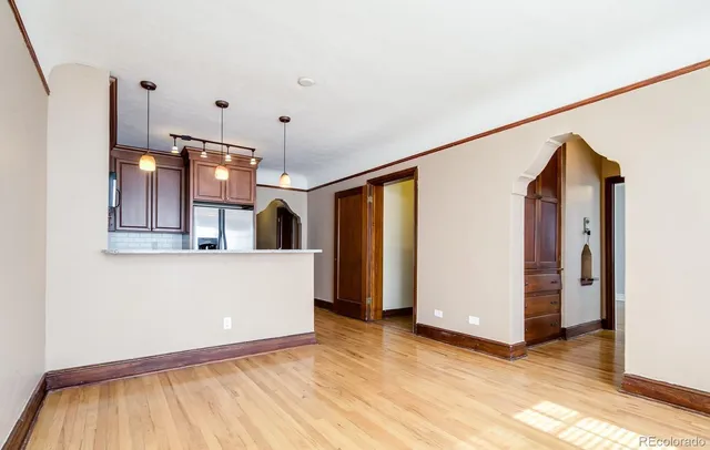 $2,000 | 1107 Elizabeth Street, Denver, CO 80206