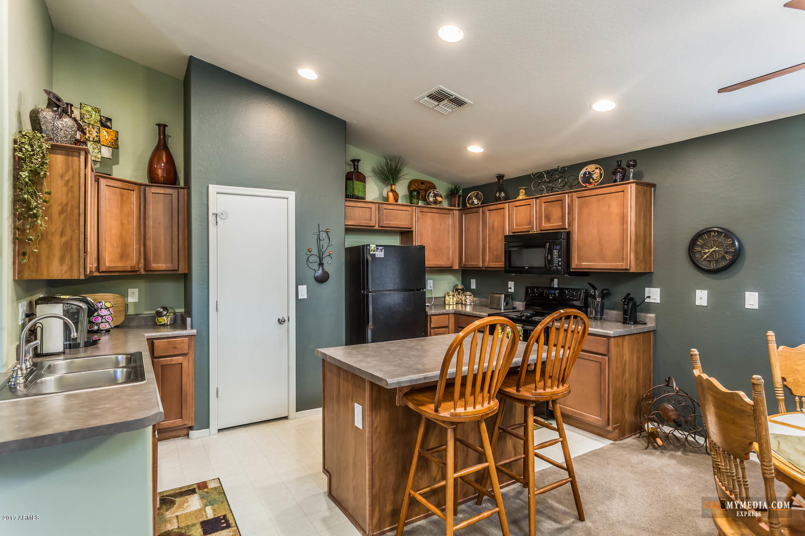 18155 North Madison Road Maricopa, AZ 85139 - Photo 6 of 22 06_Cre8MyMediacom--10_mls