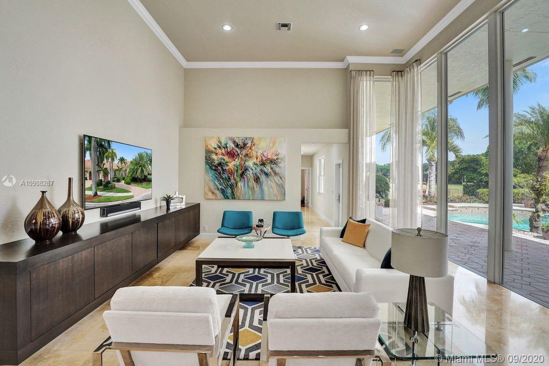 2677 Riviera Court Weston, FL 33332 - Photo 17 of 55 Gallery Image 17