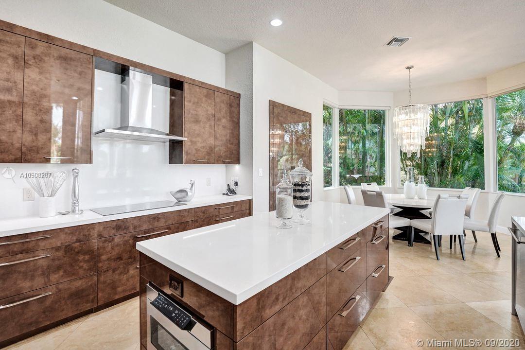 2677 Riviera Court Weston, FL 33332 - Photo 23 of 55 Gallery Image 23