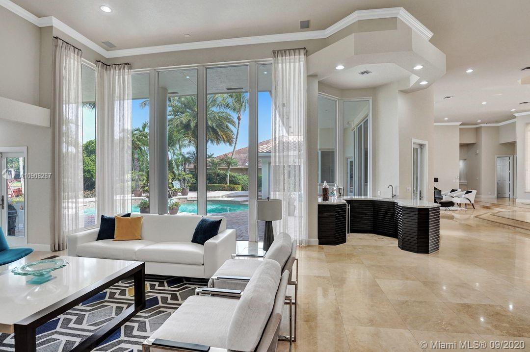2677 Riviera Court Weston, FL 33332 - Photo 24 of 55 Gallery Image 24