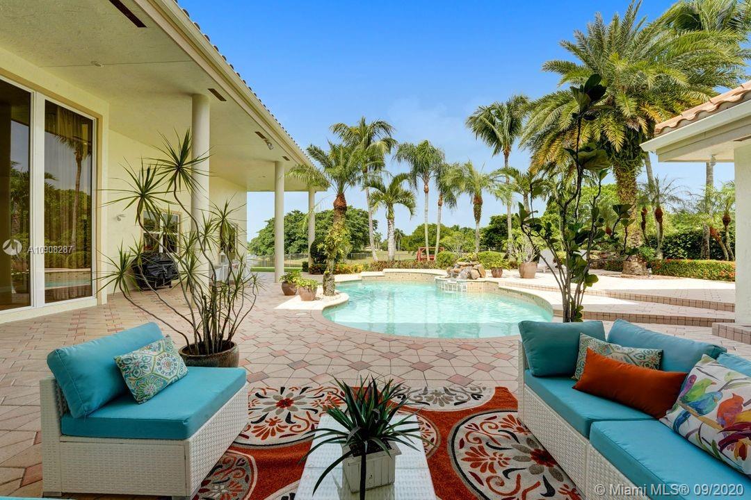 2677 Riviera Court Weston, FL 33332 - Photo 42 of 55 Gallery Image 42