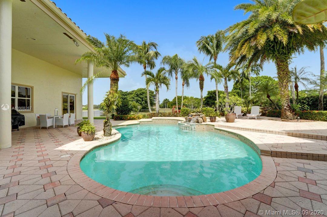 2677 Riviera Court Weston, FL 33332 - Photo 43 of 55 Gallery Image 43