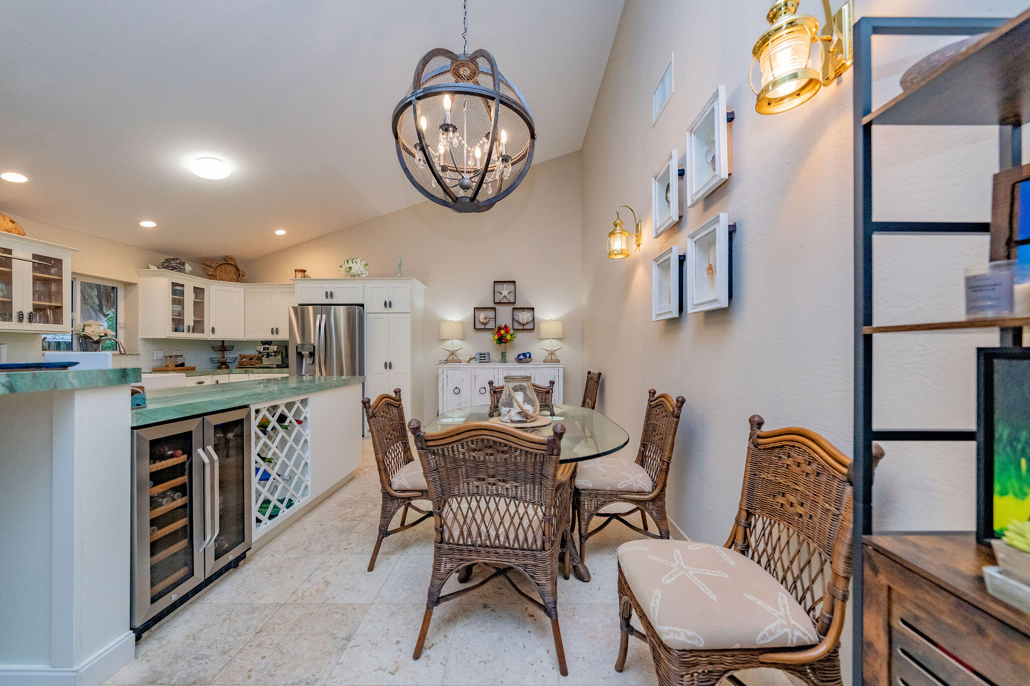 810 Madrid Road Key Largo, FL 33037 - Photo 21 of 78 Dining Room