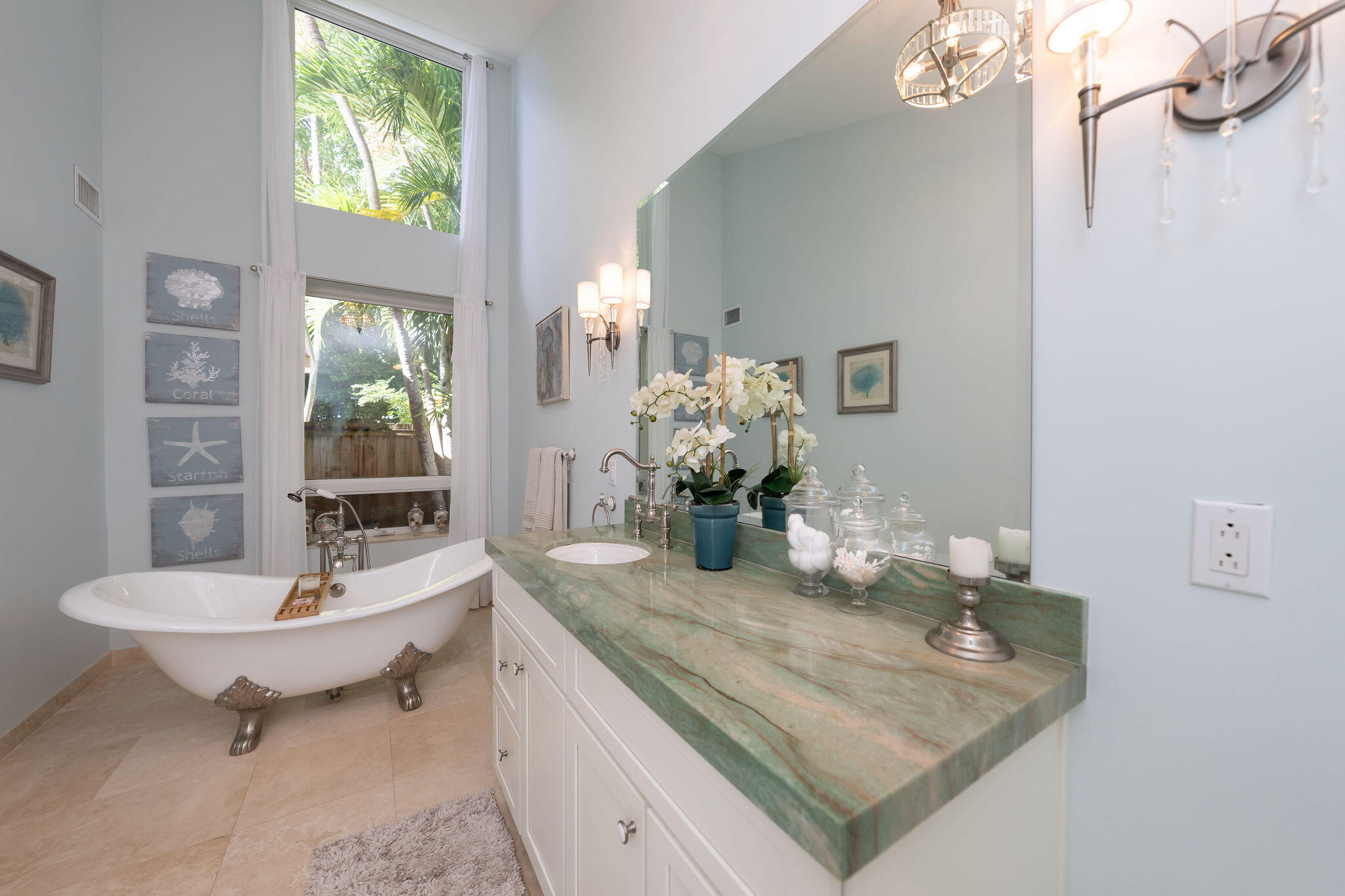 810 Madrid Road Key Largo, FL 33037 - Photo 54 of 78 Primary Bathroom Suite