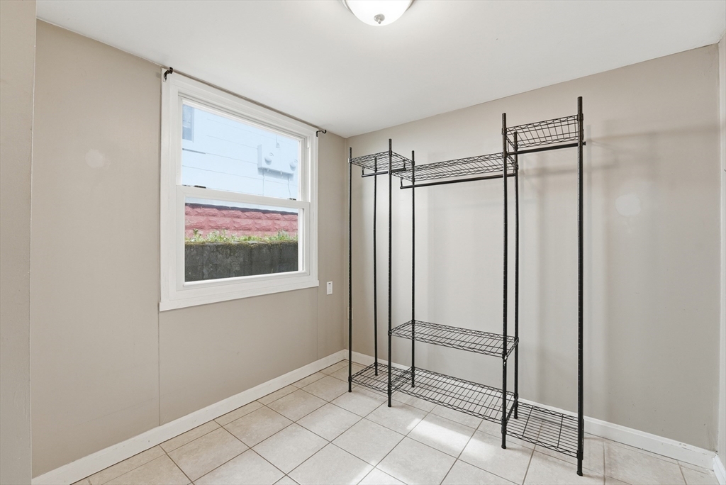 165 Hampden Street Springfield, MA 01151 - Photo 28 of 41