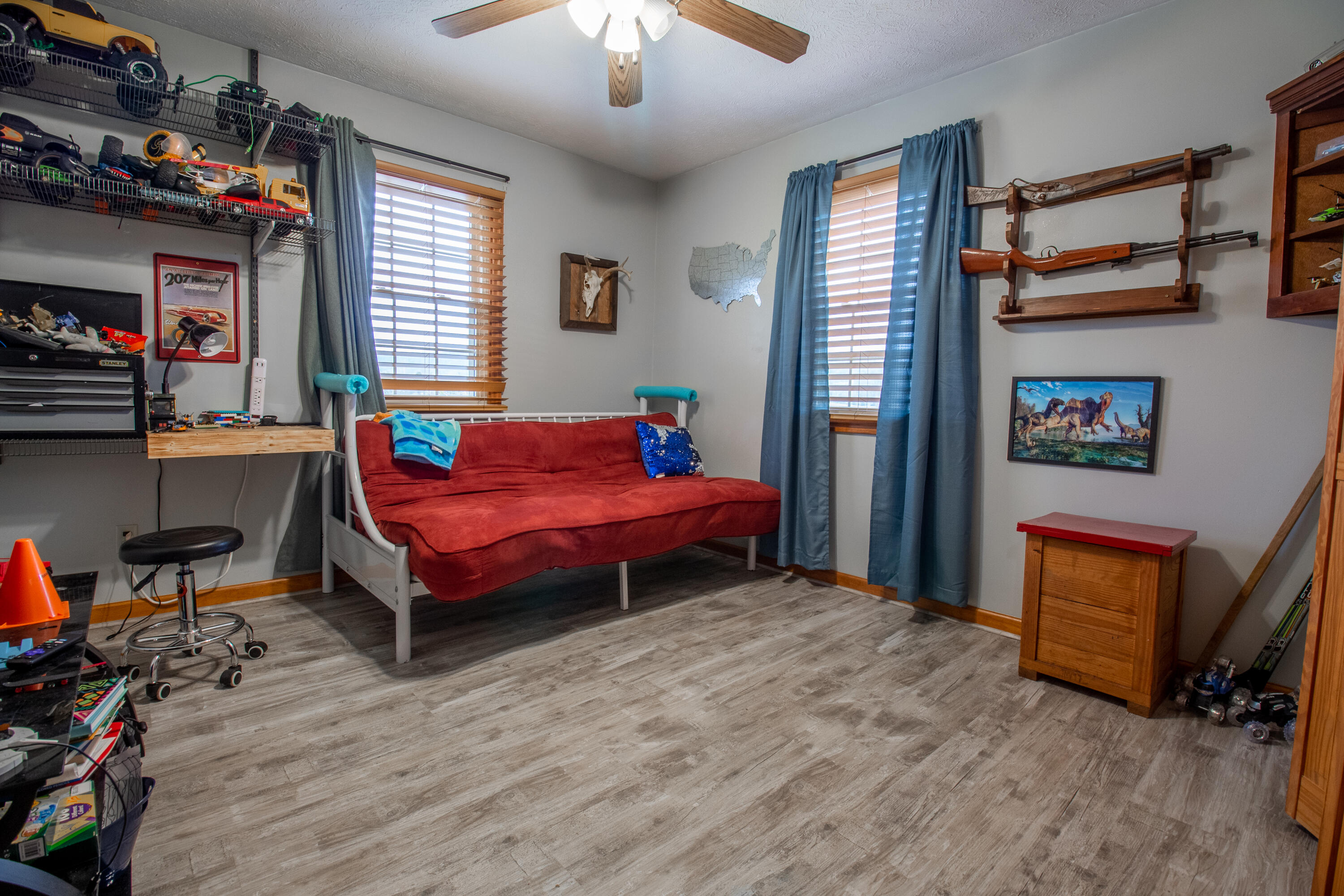 110 Hoard Road Rogersville, TN 37857 - Photo 15 of 40 2nd bedroom main level.
