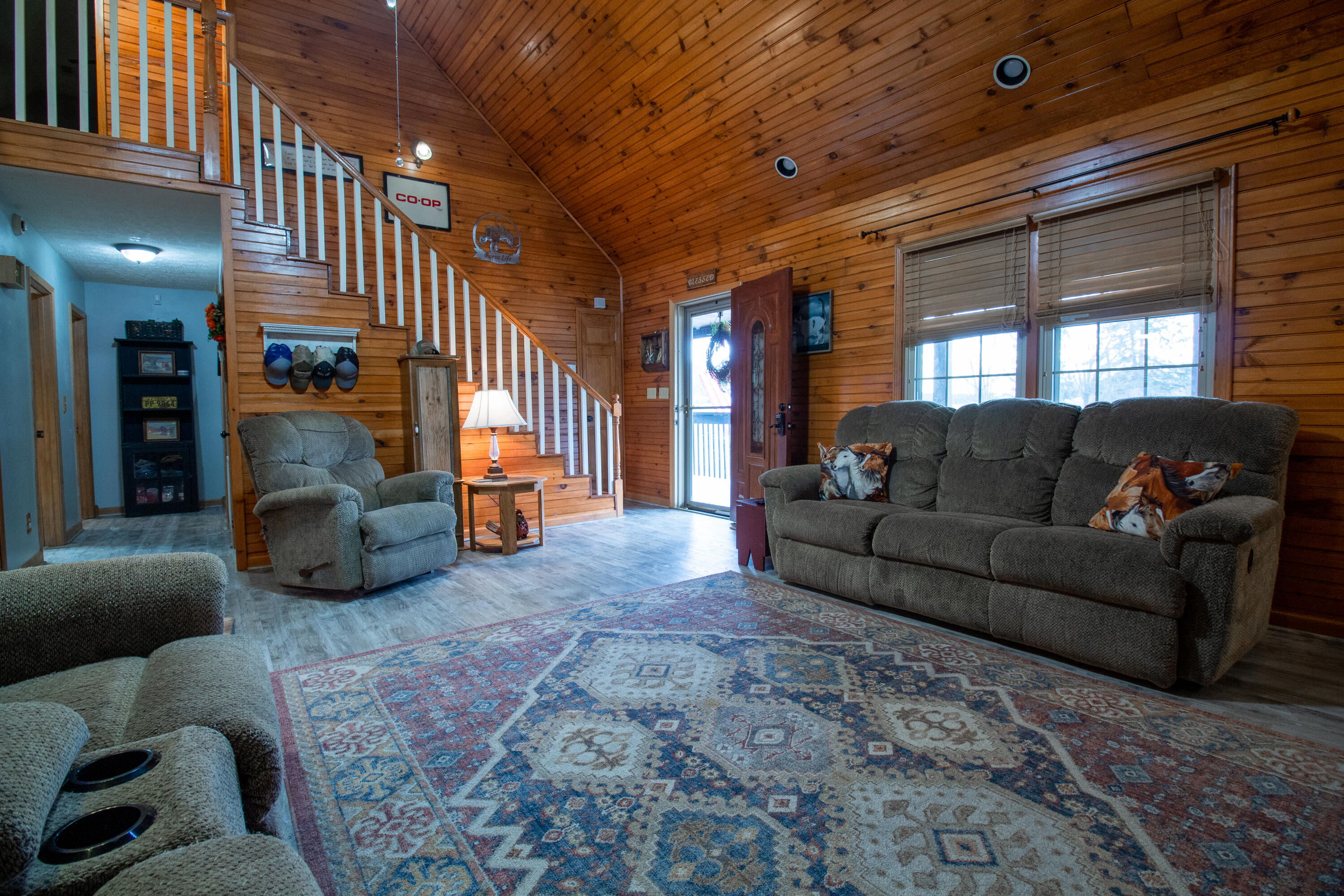 110 Hoard Road Rogersville, TN 37857 - Photo 8 of 40 Living room.