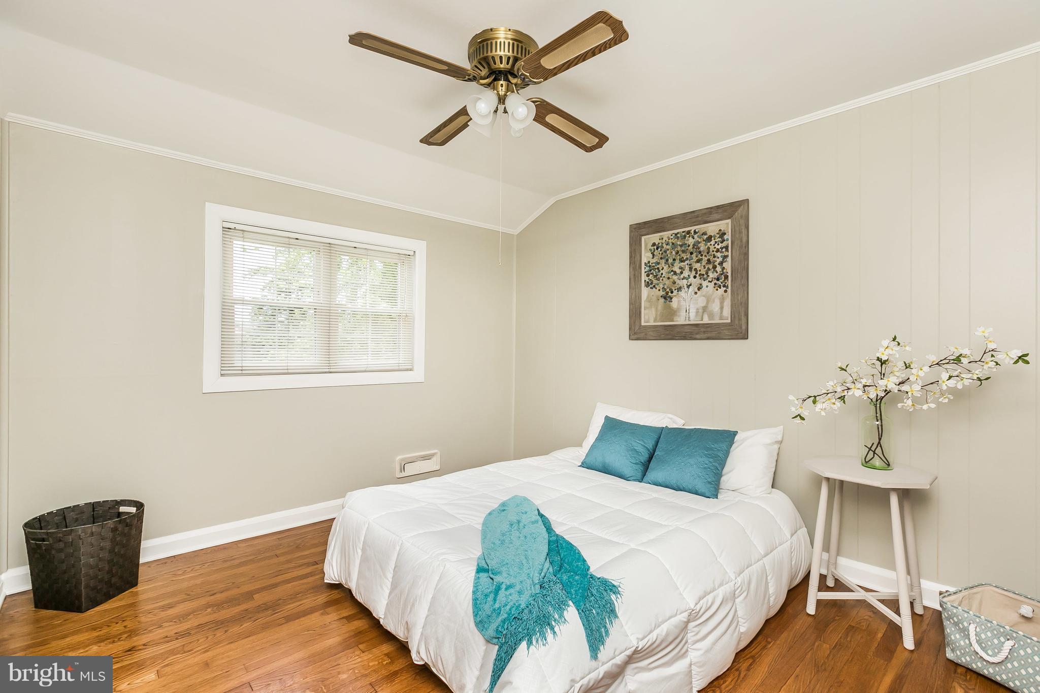917 Southridge Road Baltimore, MD 21228 - Photo 13 of 25 2nd Bedroom