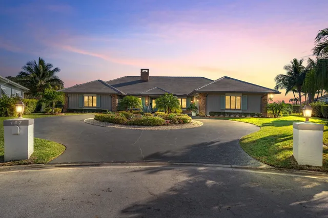 $1,692,500 | 427 Glenbrook Drive, Atlantis, FL 33462