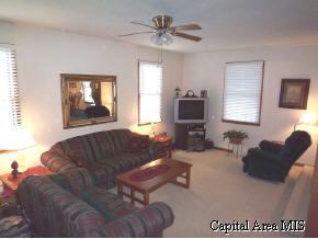4020 Larkspur Lane Springfield, IL 62711 - Photo 5 of 9