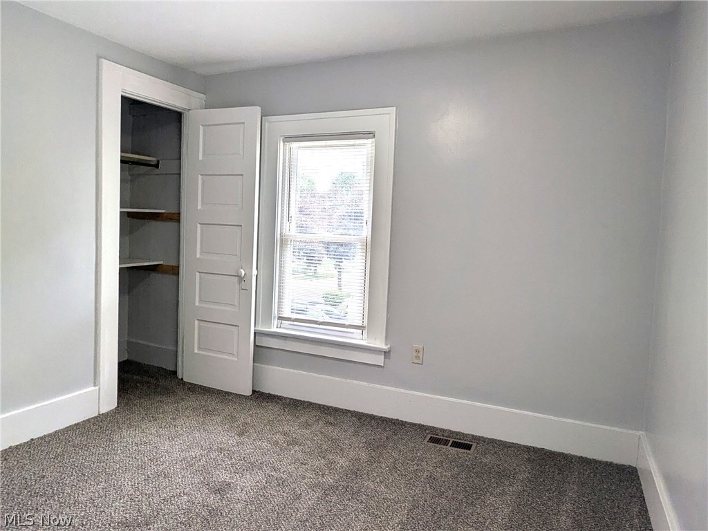 876 Avon Street Akron, OH 44310 - Photo 20 of 33