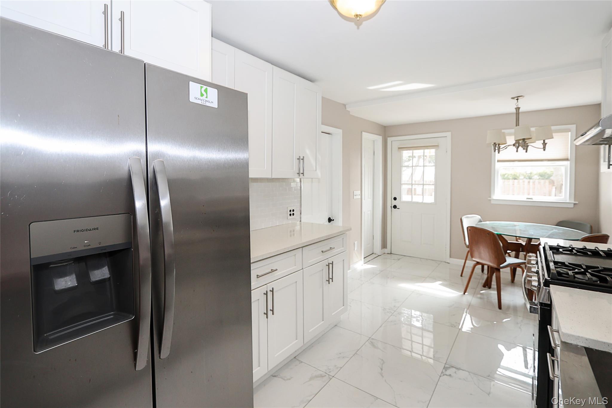 24 High Street Locust Valley, NY 11560 - Photo 14 of 35
