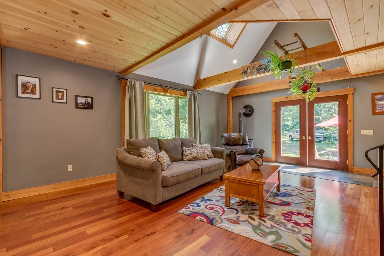 710 East Penacook Road Hopkinton, NH 03229 - Photo 14 of 40