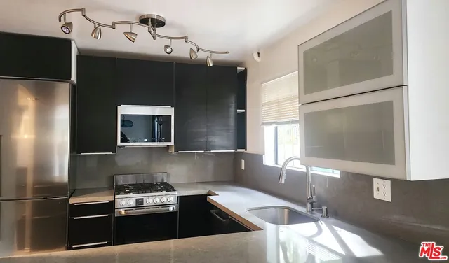 $2,899,000 | 5227 Eagle Dale Avenue, Unit 2, Los Angeles, CA 90041