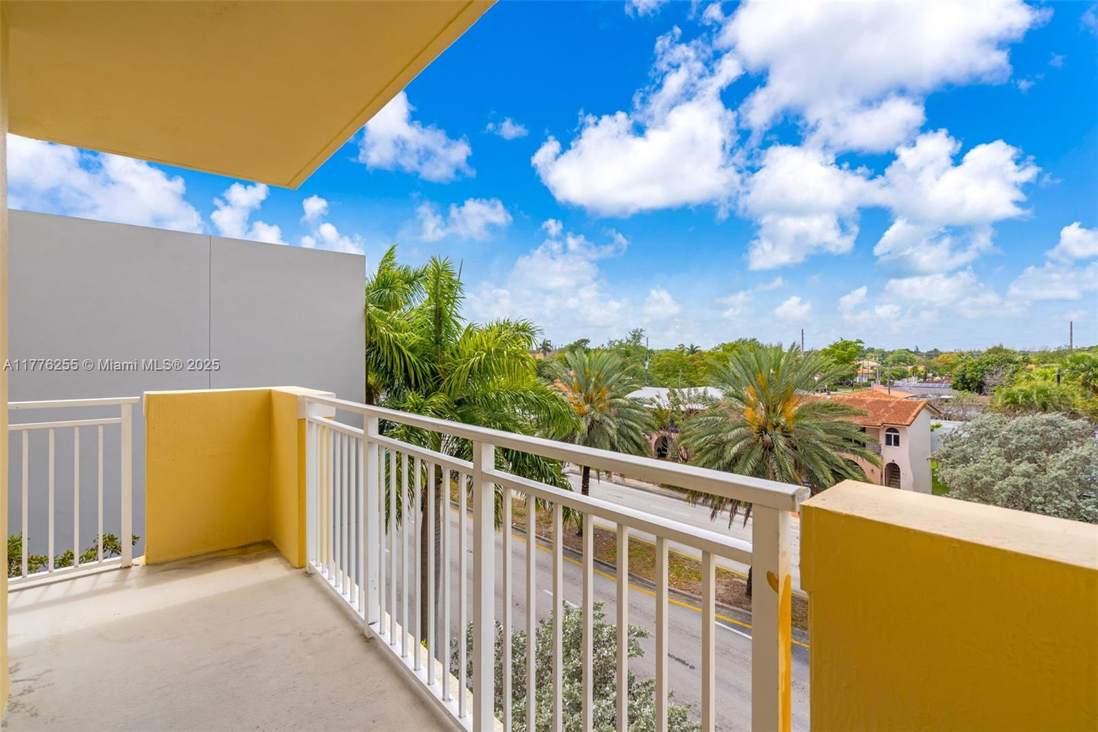 215 Southwest 42nd Avenue, Unit 402 Miami, FL 33134 - Photo 14 of 20