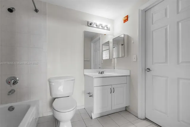 $415,000 | 215 Southwest 42nd Avenue, Unit 402, Miami, FL 33134