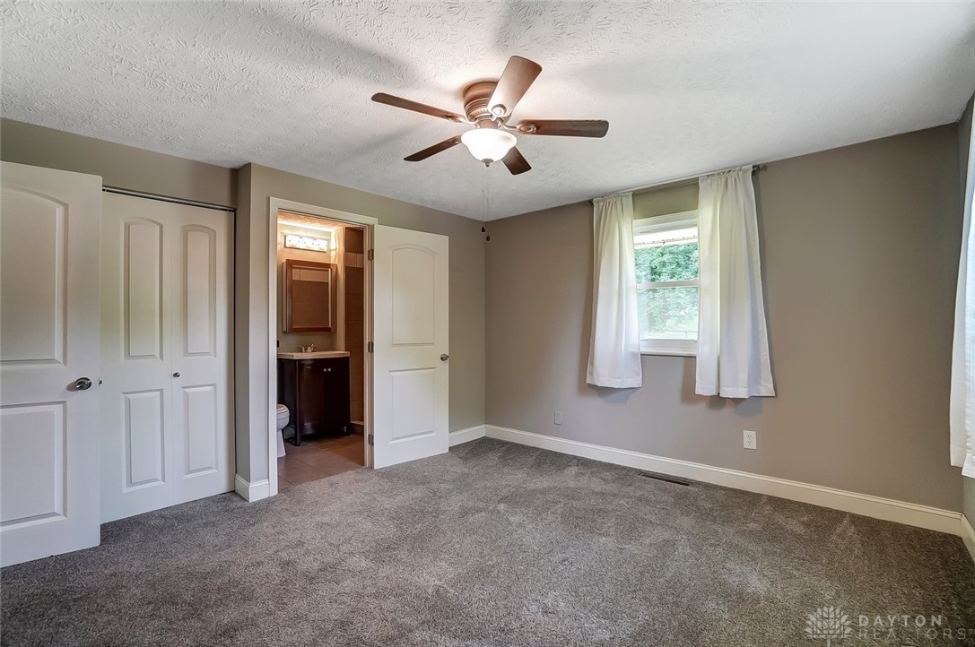 4960 Tilbury Road Huber Heights, OH 45424 - Photo 20 of 34