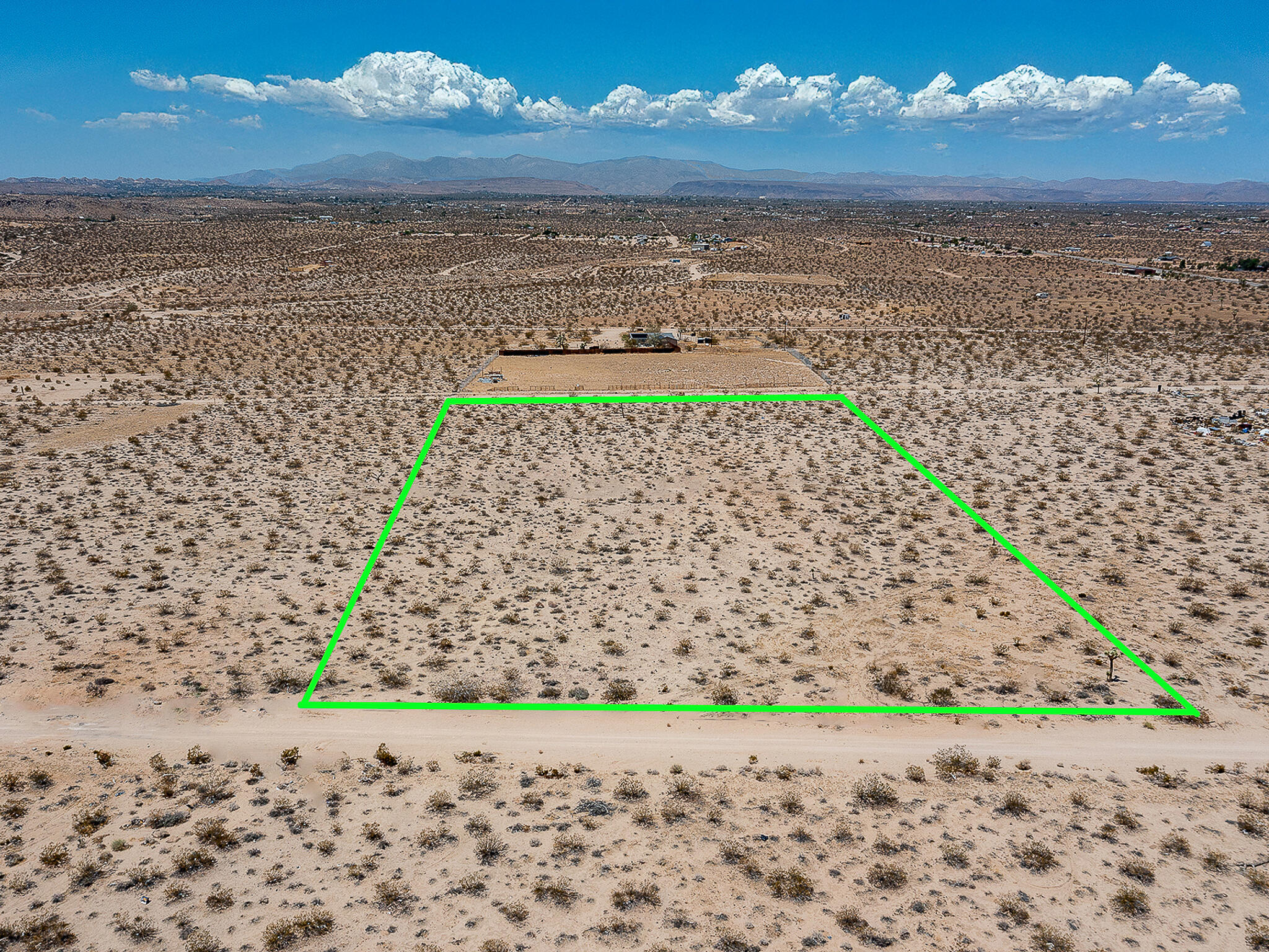 3623 Outpost Road Joshua Tree, CA 92252 - Photo 5 of 14 5b-Outpost-Friday
