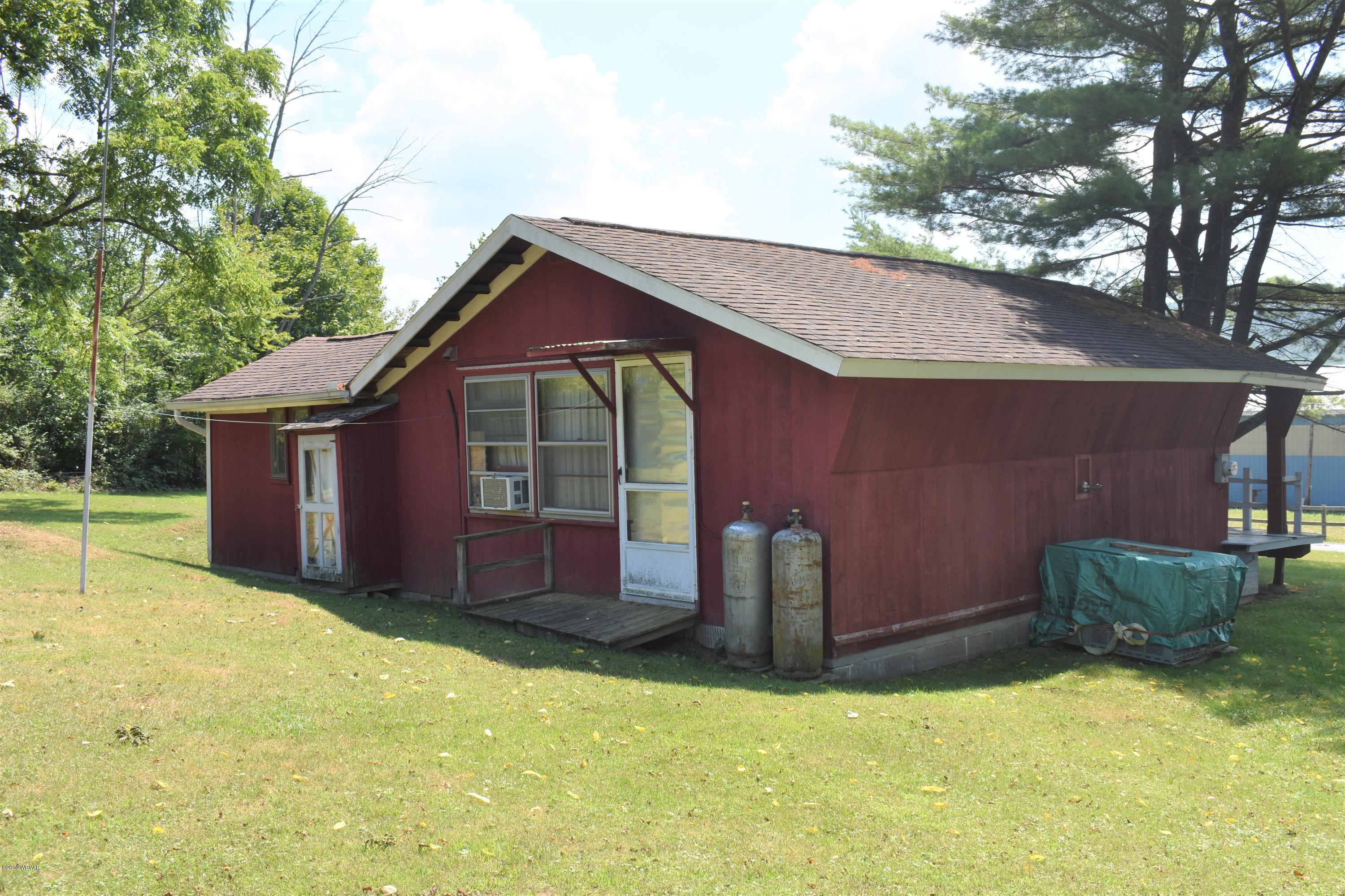 2737 East Valley Road Loganton, PA 17747 - Photo 4 of 14 Gallery Image 4