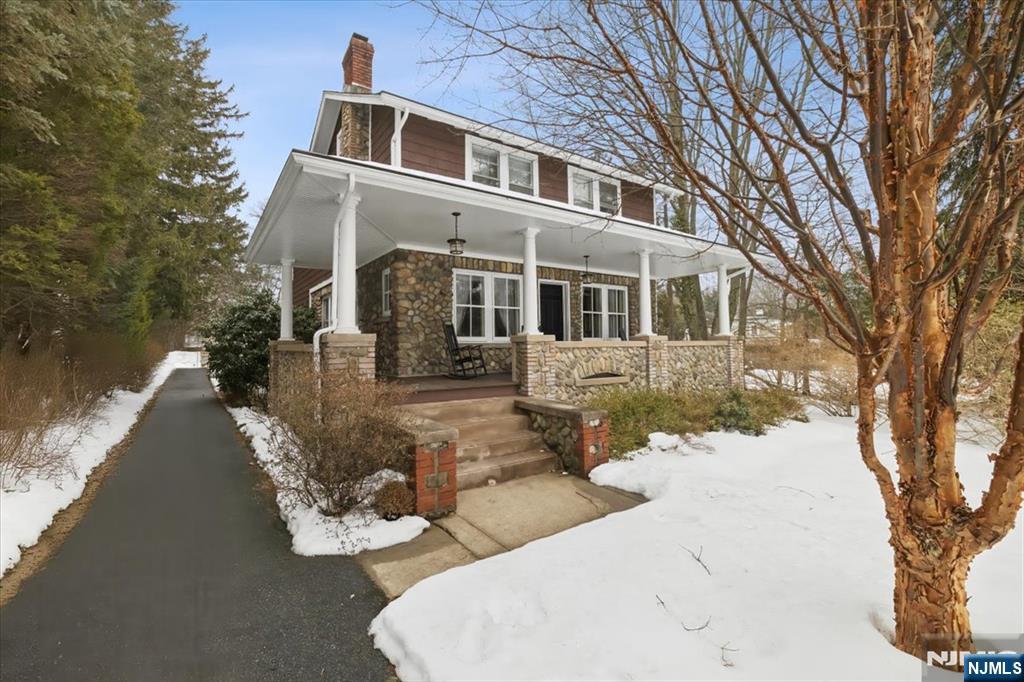 138 Chestnut Ridge Road Saddle River, NJ 07458 - Photo 5 of 31