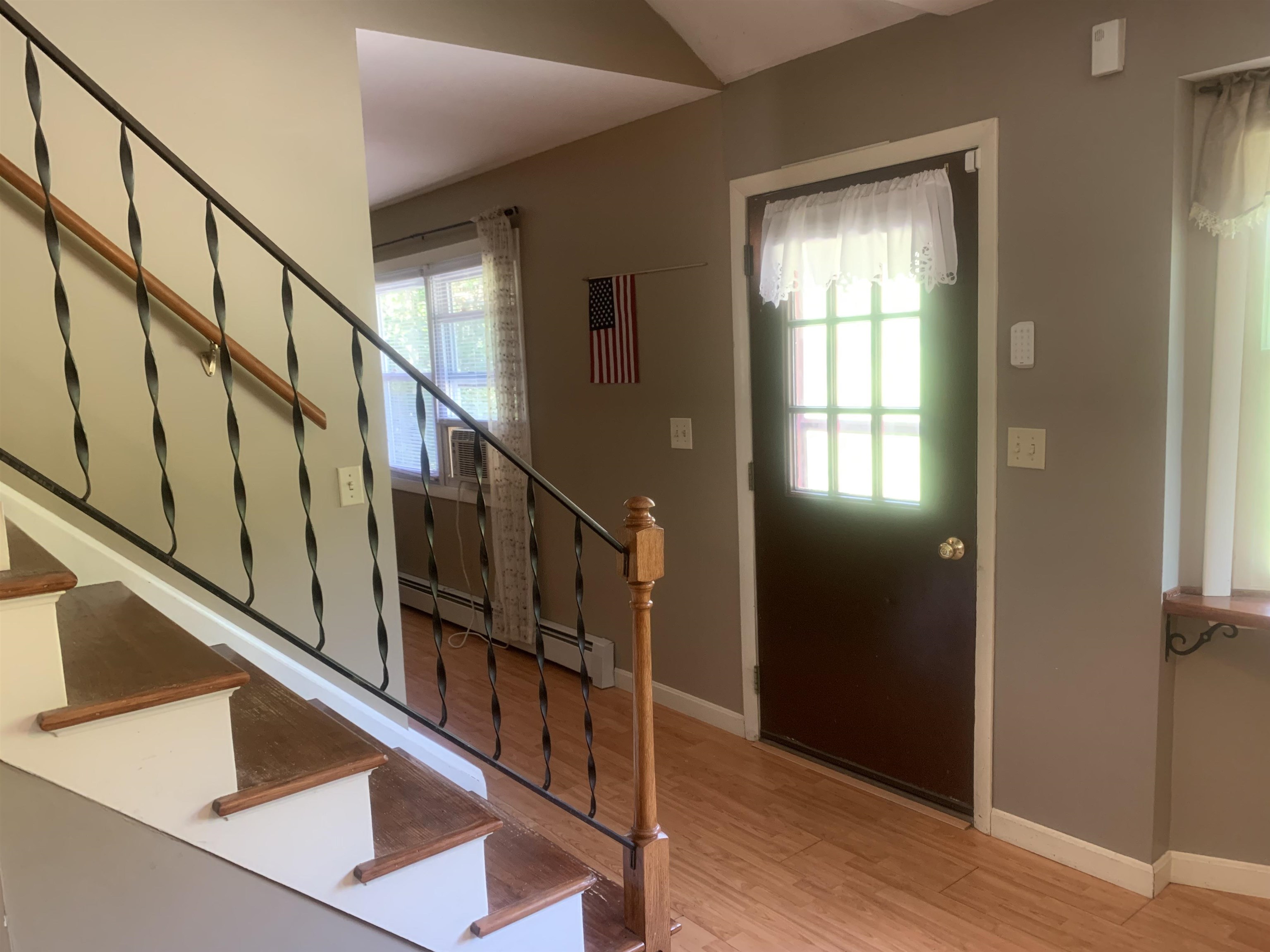 397 Pleasant Heights West Rutland, VT 05777 - Photo 8 of 22 Gallery Image 8