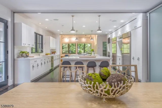 $3,995,000 | 60 Fernwood Road, Summit, NJ 07901