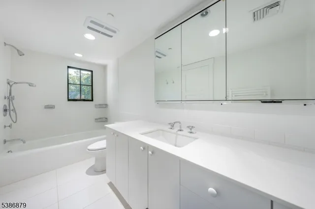 $3,995,000 | 60 Fernwood Road, Summit, NJ 07901