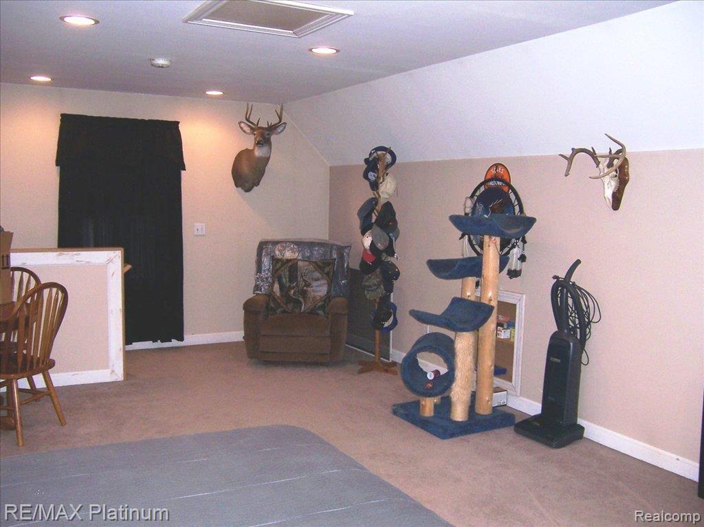 5500 Dutcher Road Howell, MI 48843 - Photo 14 of 25 5500 Dutcher 039