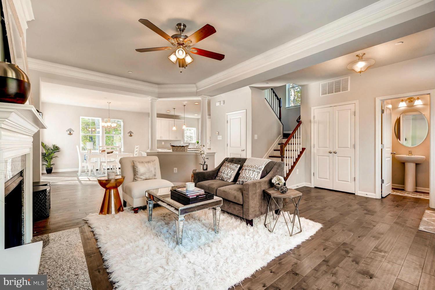 9314 Old Harford Road Baltimore, MD 21234 - Photo 6 of 28 Living Room