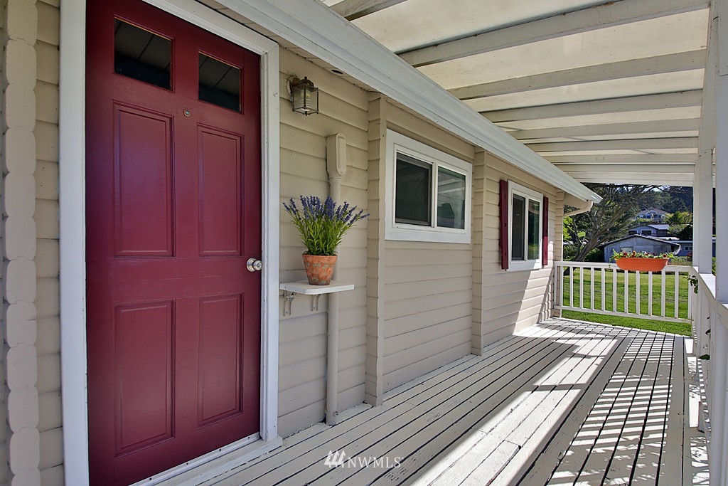 1605 Stewart Road Freeland, WA 98249 - Photo 4 of 25 Gallery Image 4