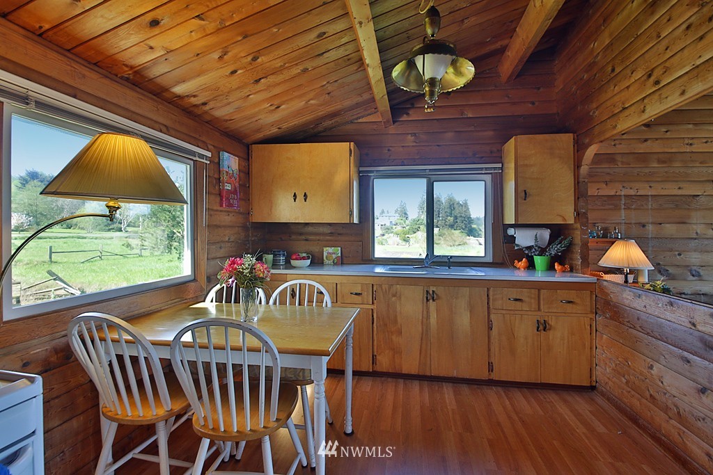 1605 Stewart Road Freeland, WA 98249 - Photo 6 of 25 Gallery Image 6