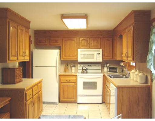 14 Cochrane Road Wilmington, MA 01887 - Photo 2 of 8 Gallery Image 2