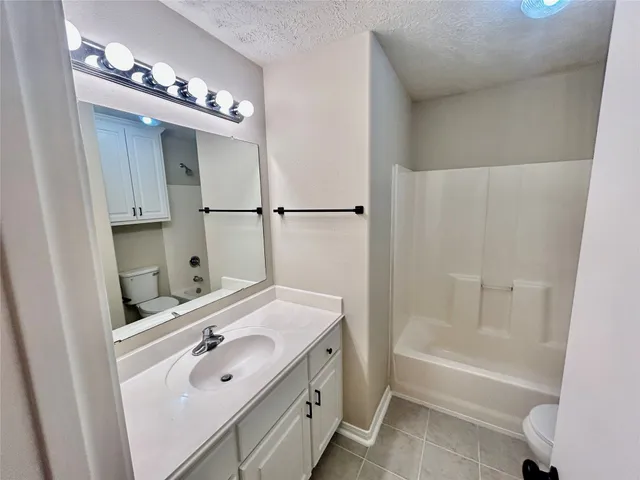 an empty room with window